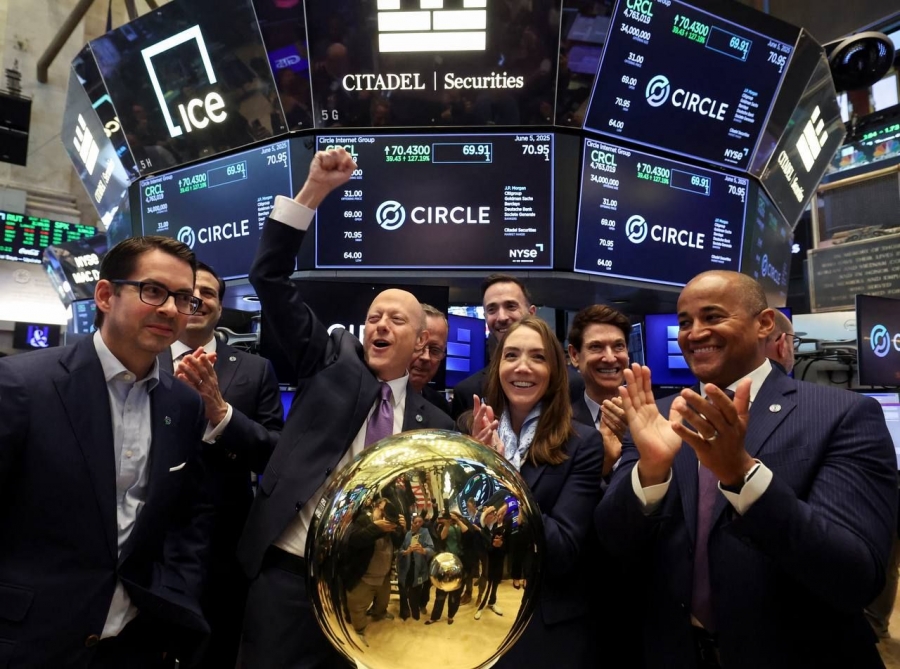 جهش ۳۰۰٪ سهام Circle در عرضه اولیه؛ پیشی‌گرفتن از Meta و Airbnb