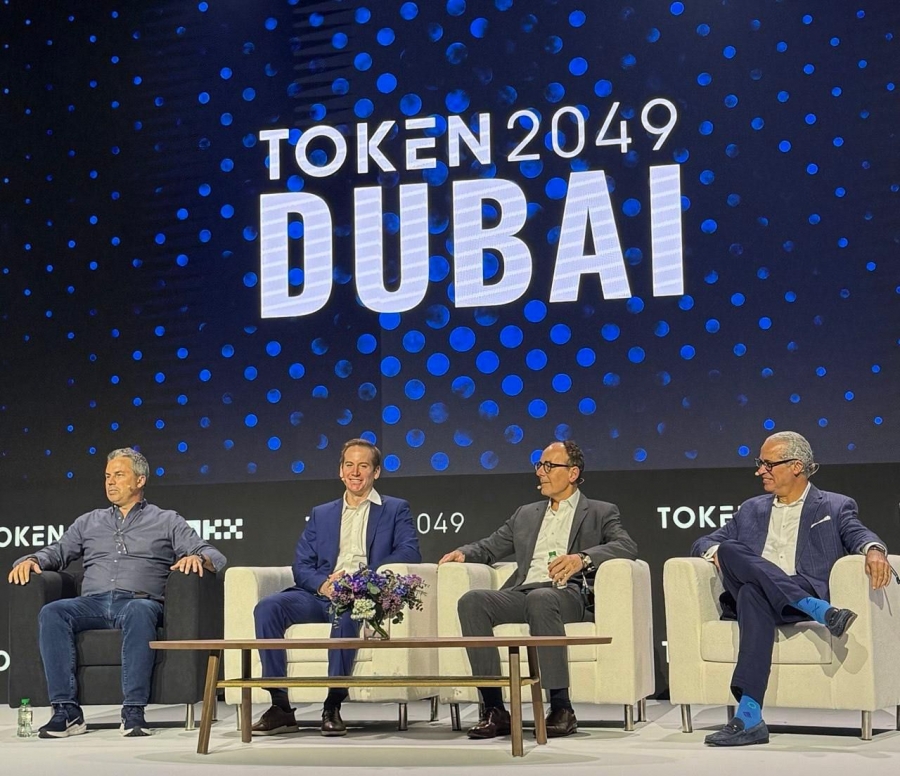 چهره‌های بزرگ مالی در پنل ویژه TOKEN2049 روی صحنه رفتند