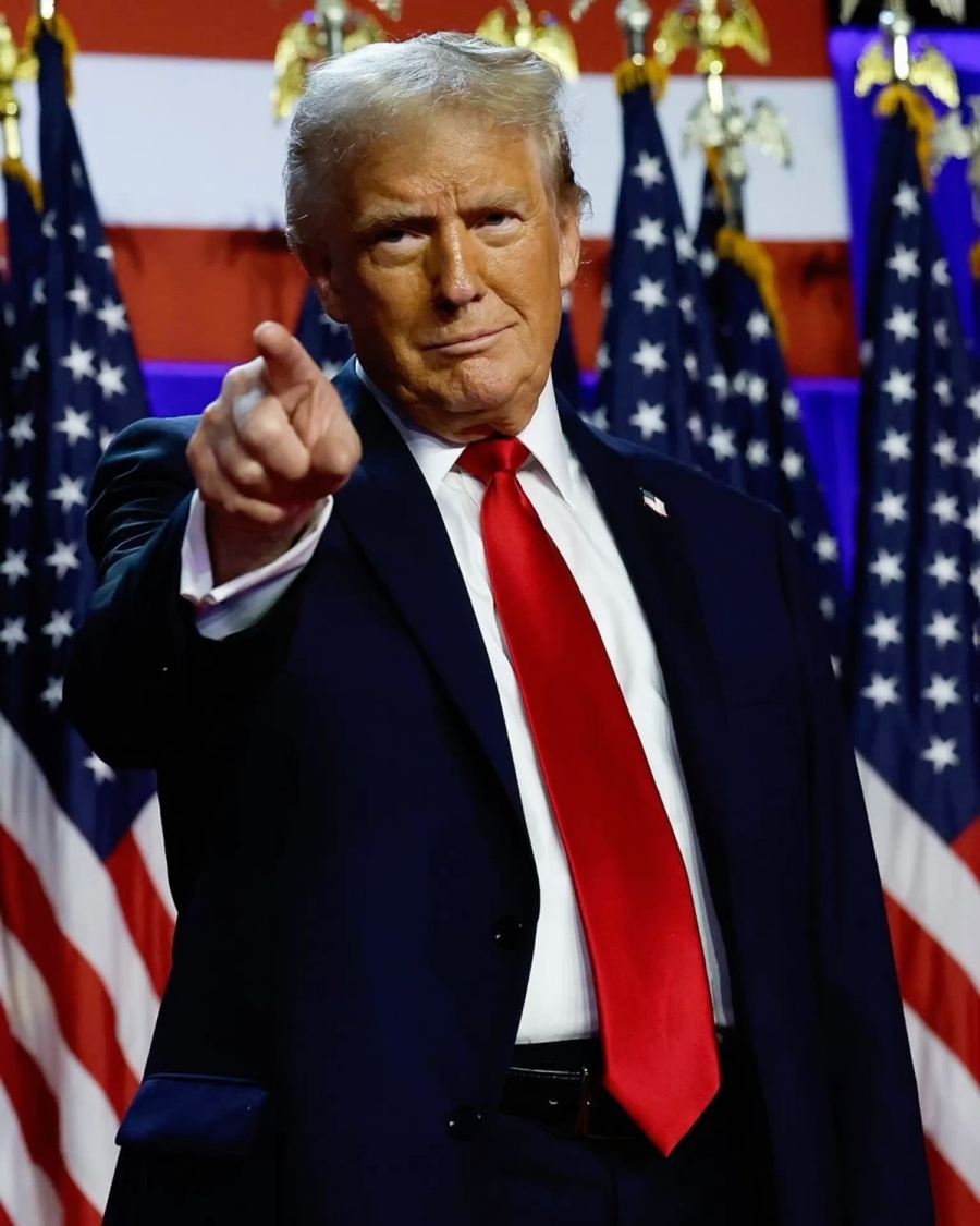 ترامپ در حال بررسی چک‌های محرک مالی جدید